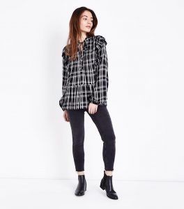 new-look-washed-freyed-best-petite-jeans